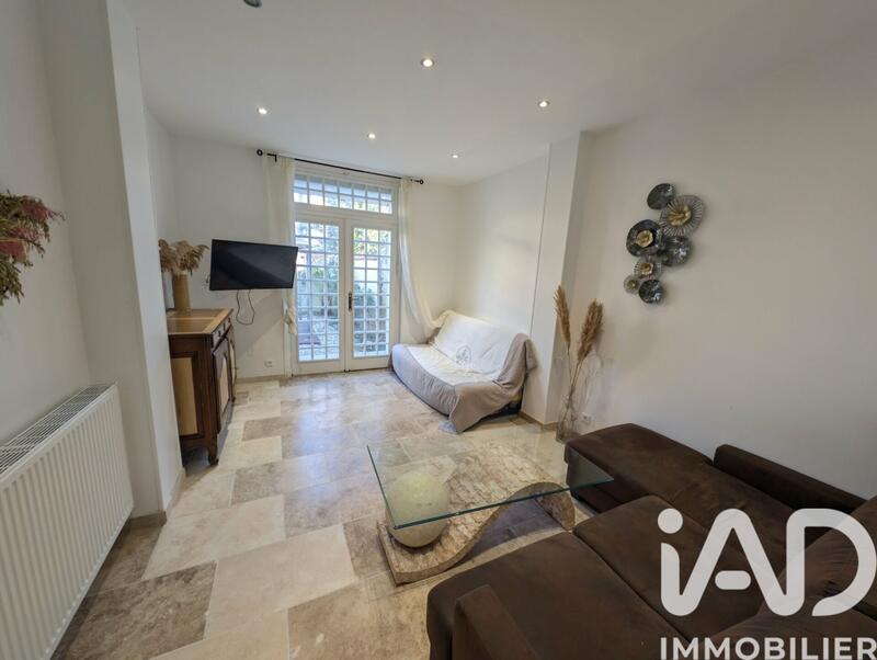 Maison - 102 m² - 4 pièces