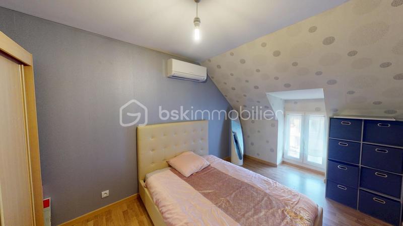 Maison de ville - 140 m² - 6 pièces