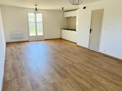 Maison - 74 m² - 4 pièces