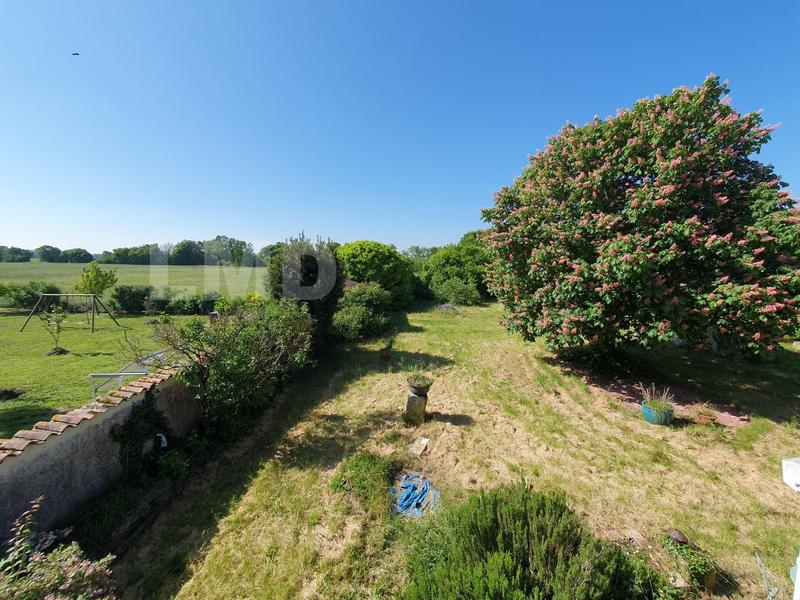 Maison en pierre - 213 m² - 8 pièces