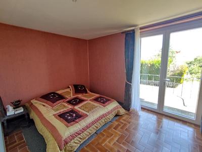 Maison - 84 m² - 4 pièces