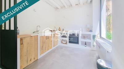 Maison - 283 m² - 10 pièces