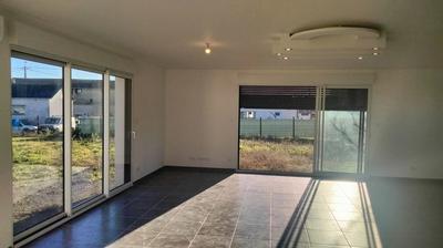 Maison - 102 m² - 4 pièces