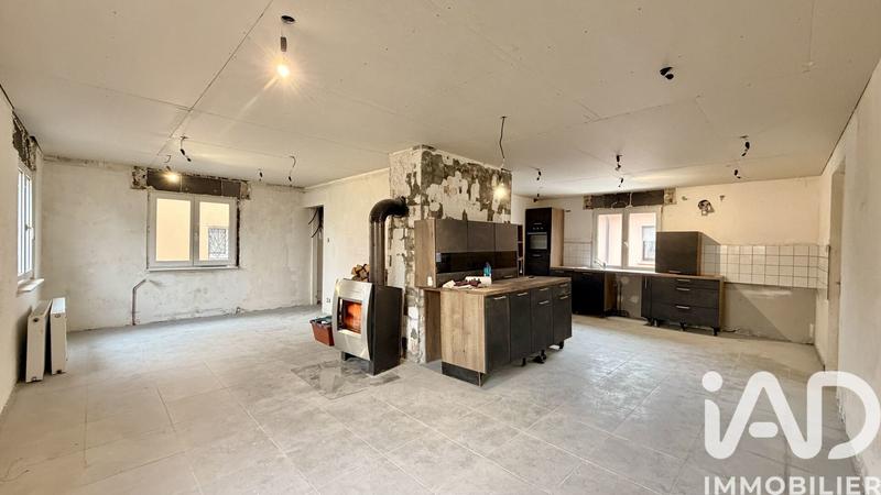 Maison - 98 m² - 3 pièces