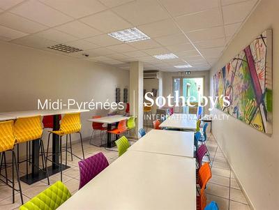 Immeuble - 1 536 m²