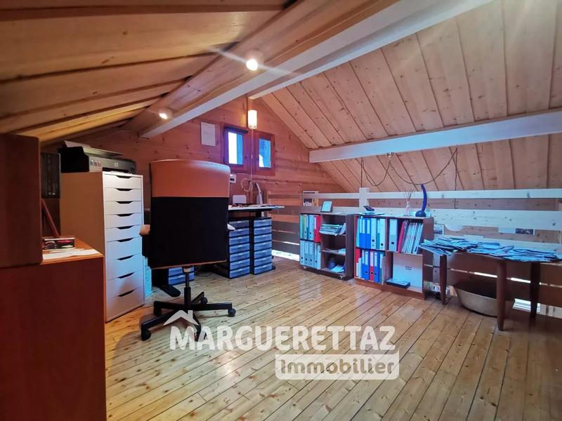 Châlet - 137 m² - 5 pièces