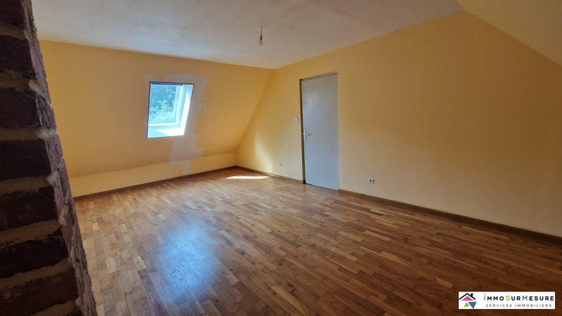 Maison - 165 m² - 8 pièces