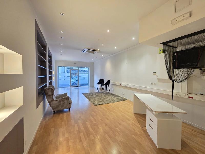 Bureau - 95 m² - 1 pièce