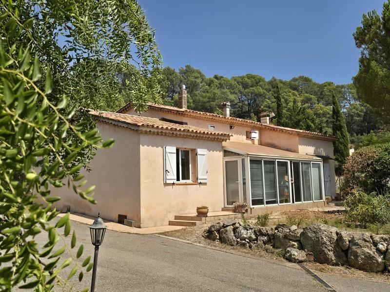 Maison - 184 m² - 6 pièces