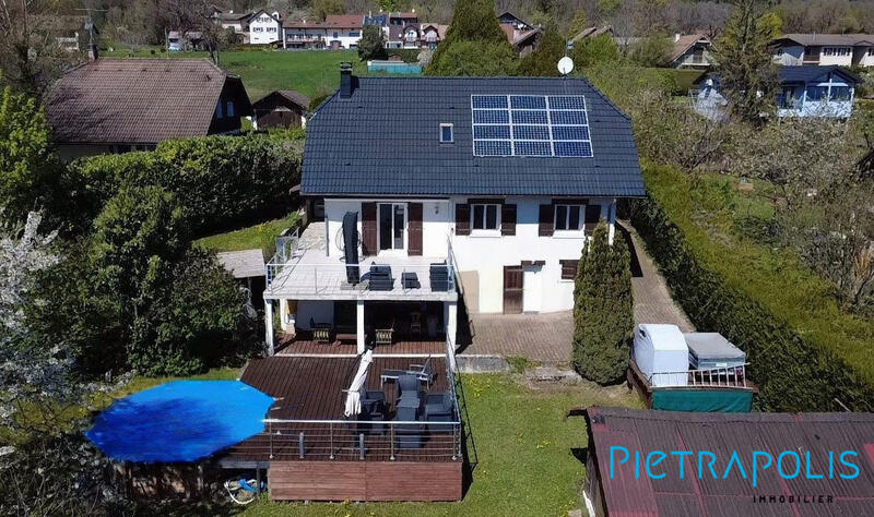 Maison - 183 m² - 6 pièces