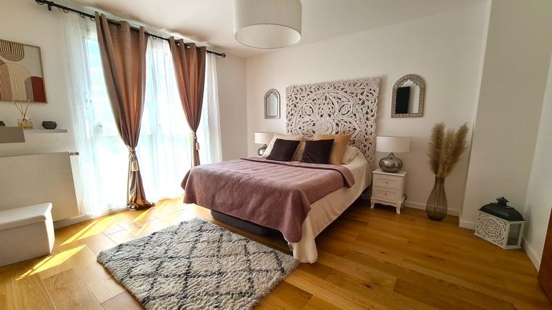 Maison - 157 m² - 7 pièces