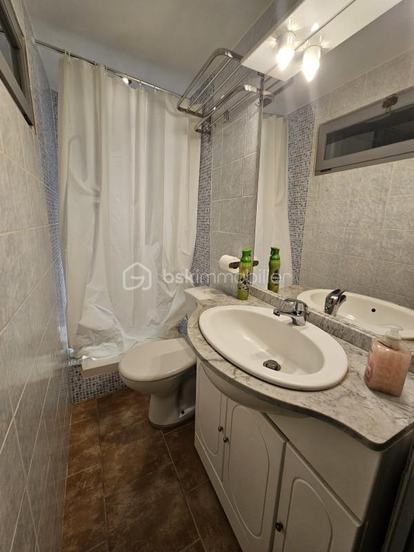 Studio - 25 m² - 1 pièce