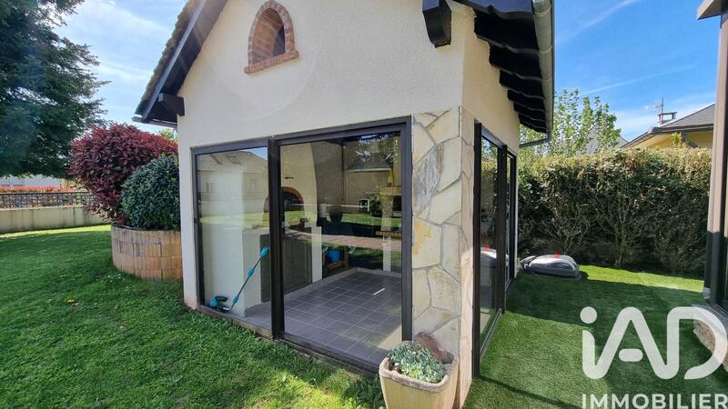 Maison - 184 m² - 5 pièces