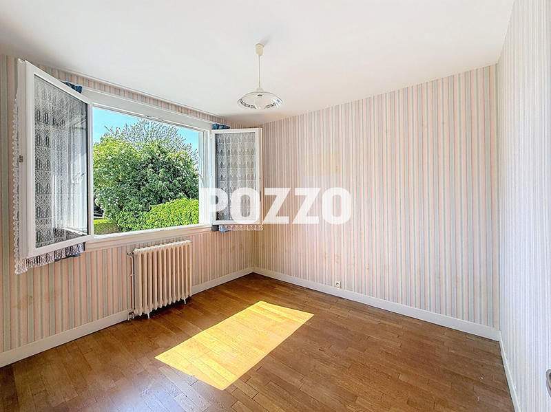 Maison - 95 m² - 5 pièces