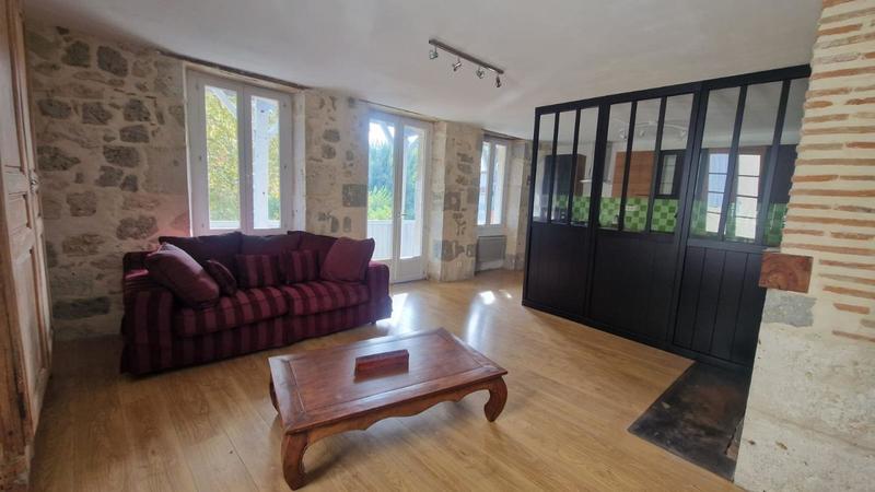 Maison - 180 m² - 3 pièces