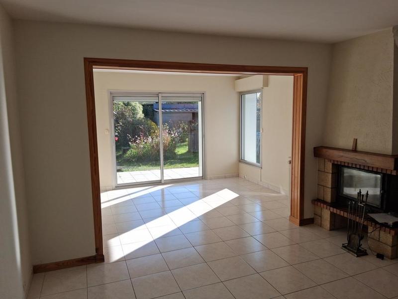 Maison - 105 m² - 6 pièces