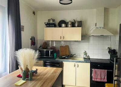 Maison - 107 m² - 6 pièces