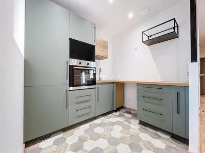 Appartement - 92 m² - 4 pièces