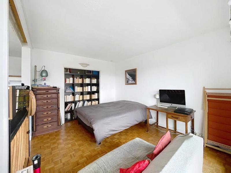 Appartement - 90 m² - 4 pièces