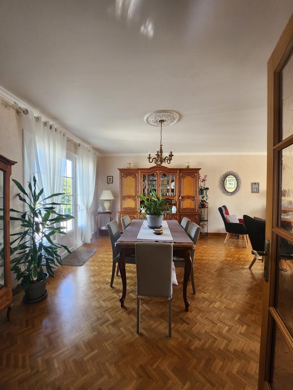 Maison - 103 m² - 5 pièces