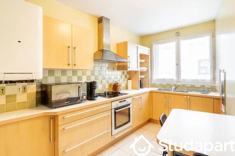 Chambre - 10 m² - 1 pièce