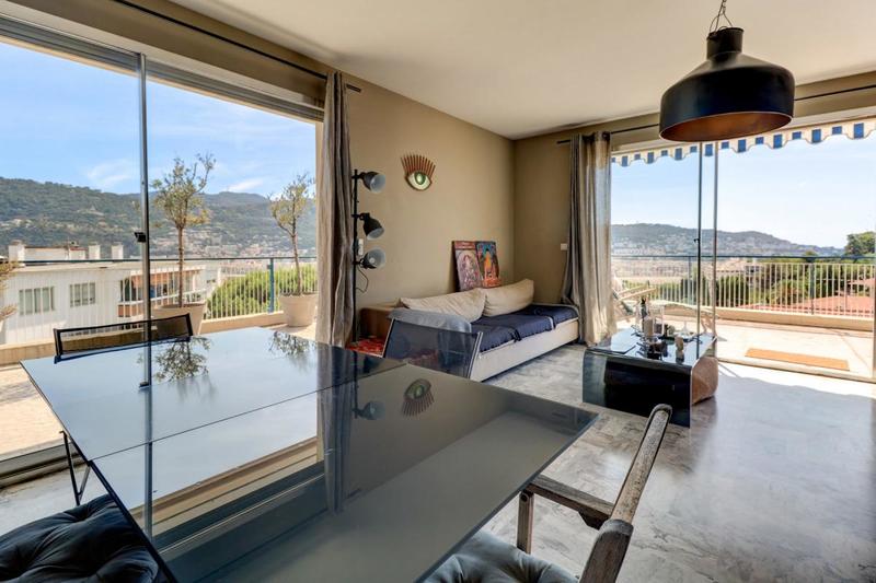 Appartement - 82 m² - 3 pièces