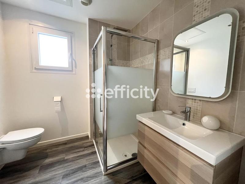 Maison - 107 m² - 5 pièces