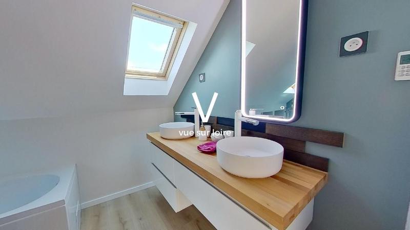 Maison - 150 m² - 6 pièces