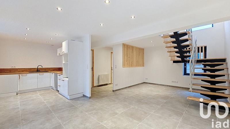 Appartement - 86 m² - 5 pièces