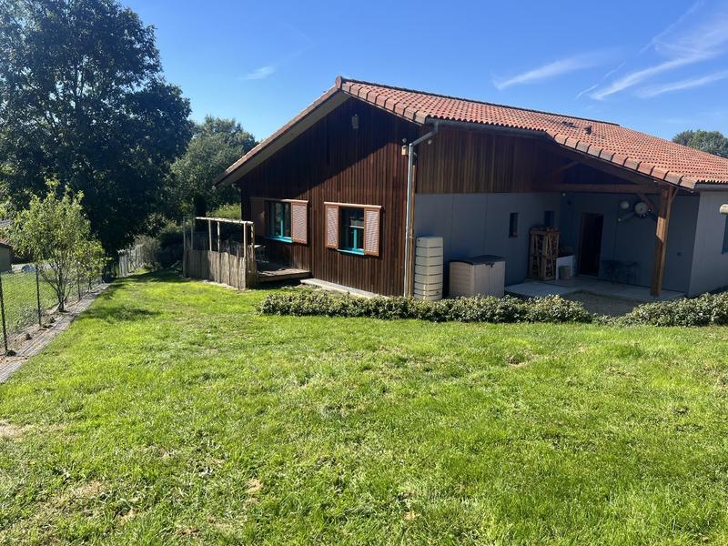 Maison de bois - 114 m² - 5 pièces