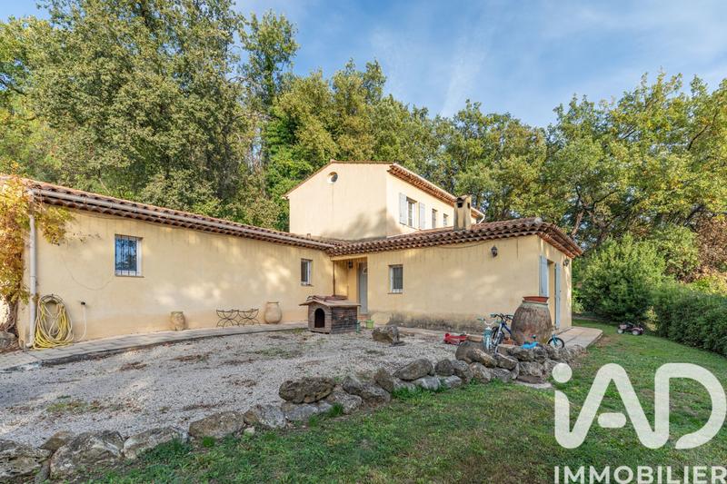 Maison - 141 m² - 5 pièces