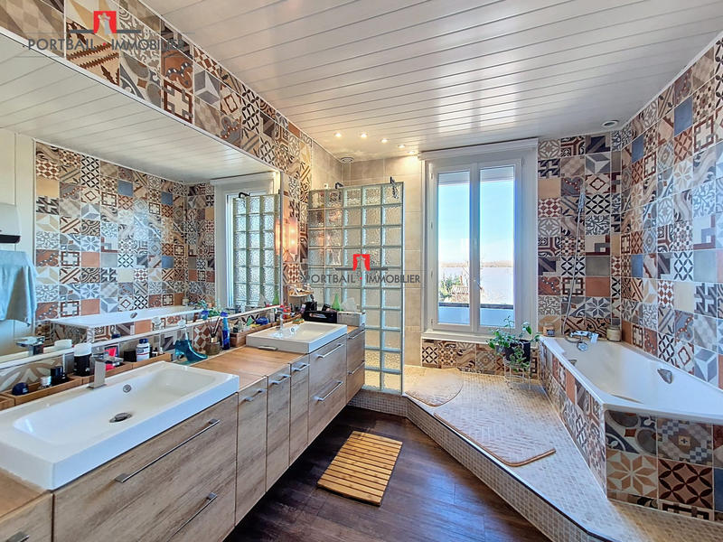 Maison - 154 m² - 4 pièces