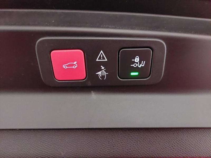 Peugeot 5008 BlueHDi 180 s&amp;amp;S Eat8 Allure Business