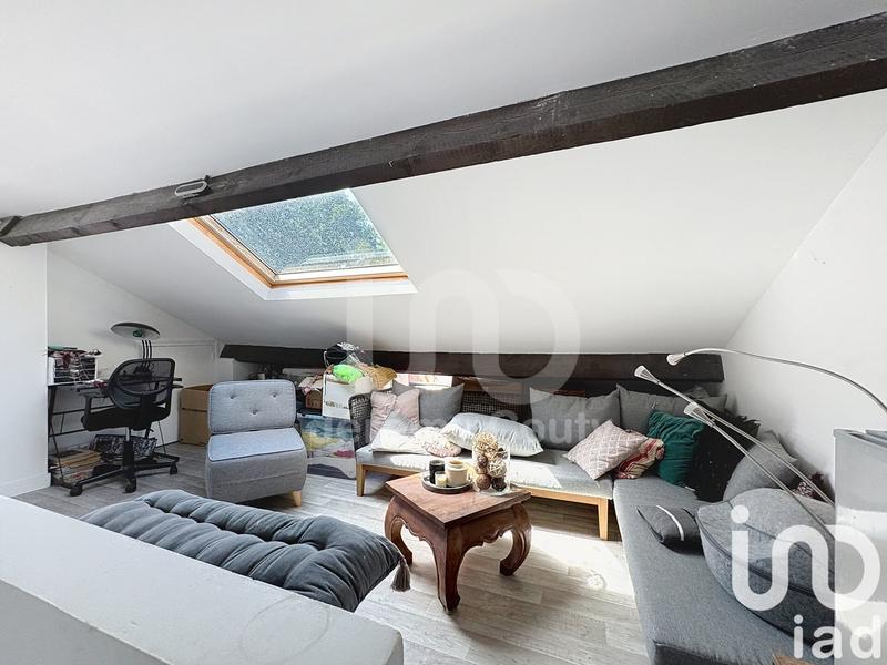 Maison - 200 m² - 11 pièces