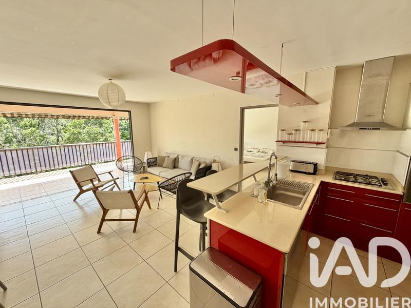 Maison - 98 m² - 4 pièces