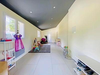 Maison - 160 m² - 5 pièces