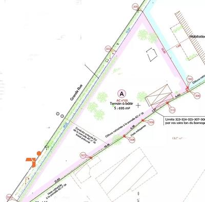 Terrain - 695 m²