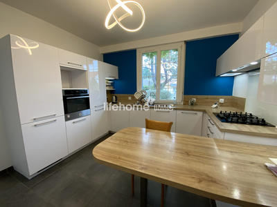 Maison - 180 m² - 6 pièces