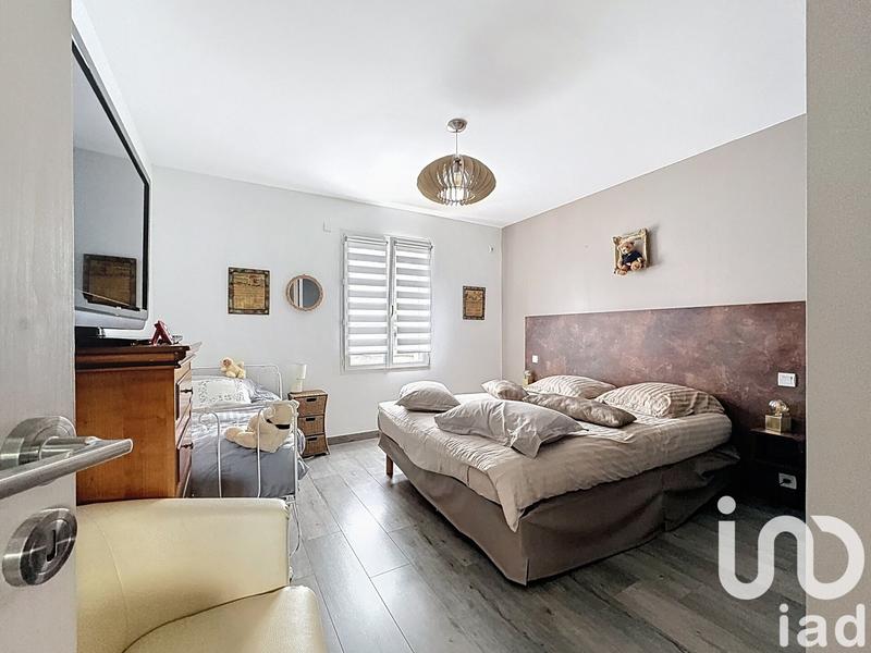 Maison de maîtres - 222 m² - 9 pièces