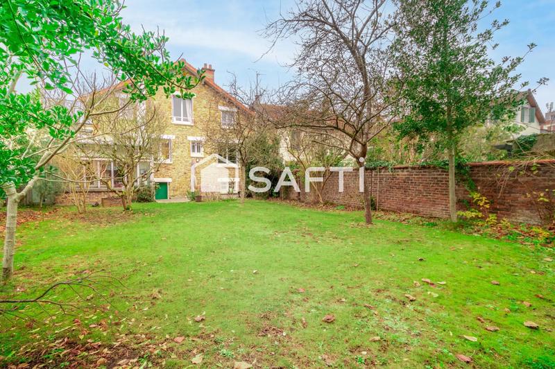 Maison - 188 m² - 8 pièces