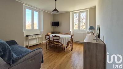 Maison - 210 m² - 5 pièces