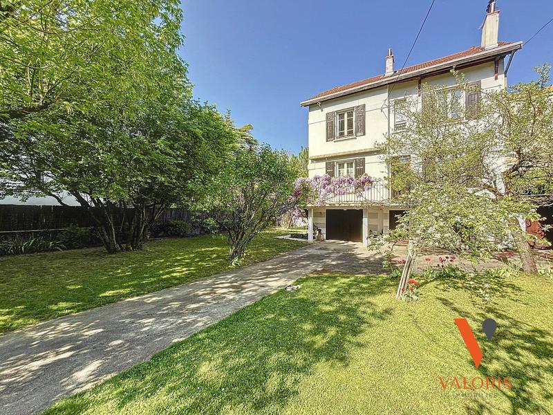 Maison - 148 m² - 5 pièces