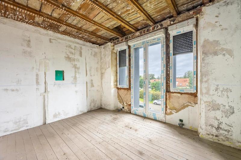 Maison - 200 m² - 7 pièces