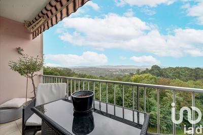 Appartement - 81 m² - 4 pièces