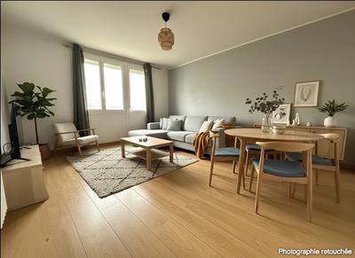 Appartement - 76 m² - 4 pièces