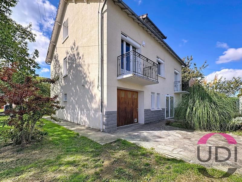 Maison - 200 m² - 5 pièces