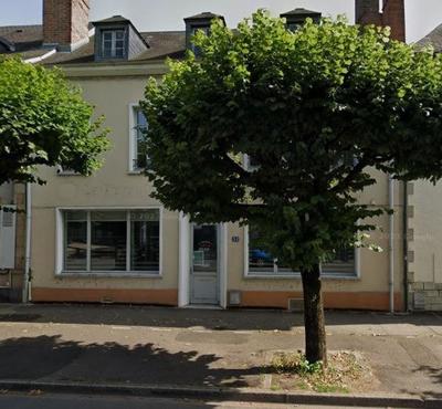 Local commercial - 200 m² - 10 pièces