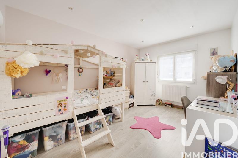 Maison - 168 m² - 7 pièces