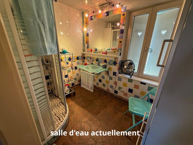 Appartement - 185 m² - 6 pièces