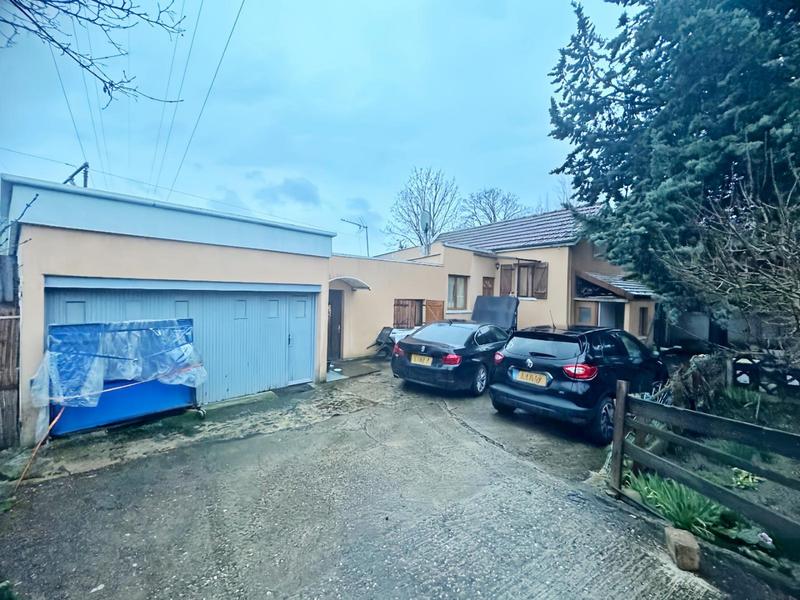 Maison - 80 m² - 4 pièces